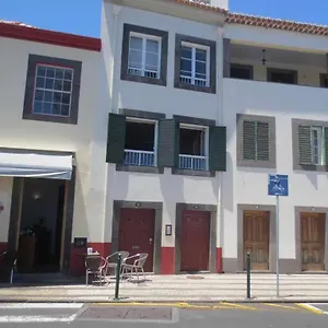 barreirinha-apartments.madeira-islandshotels.com/